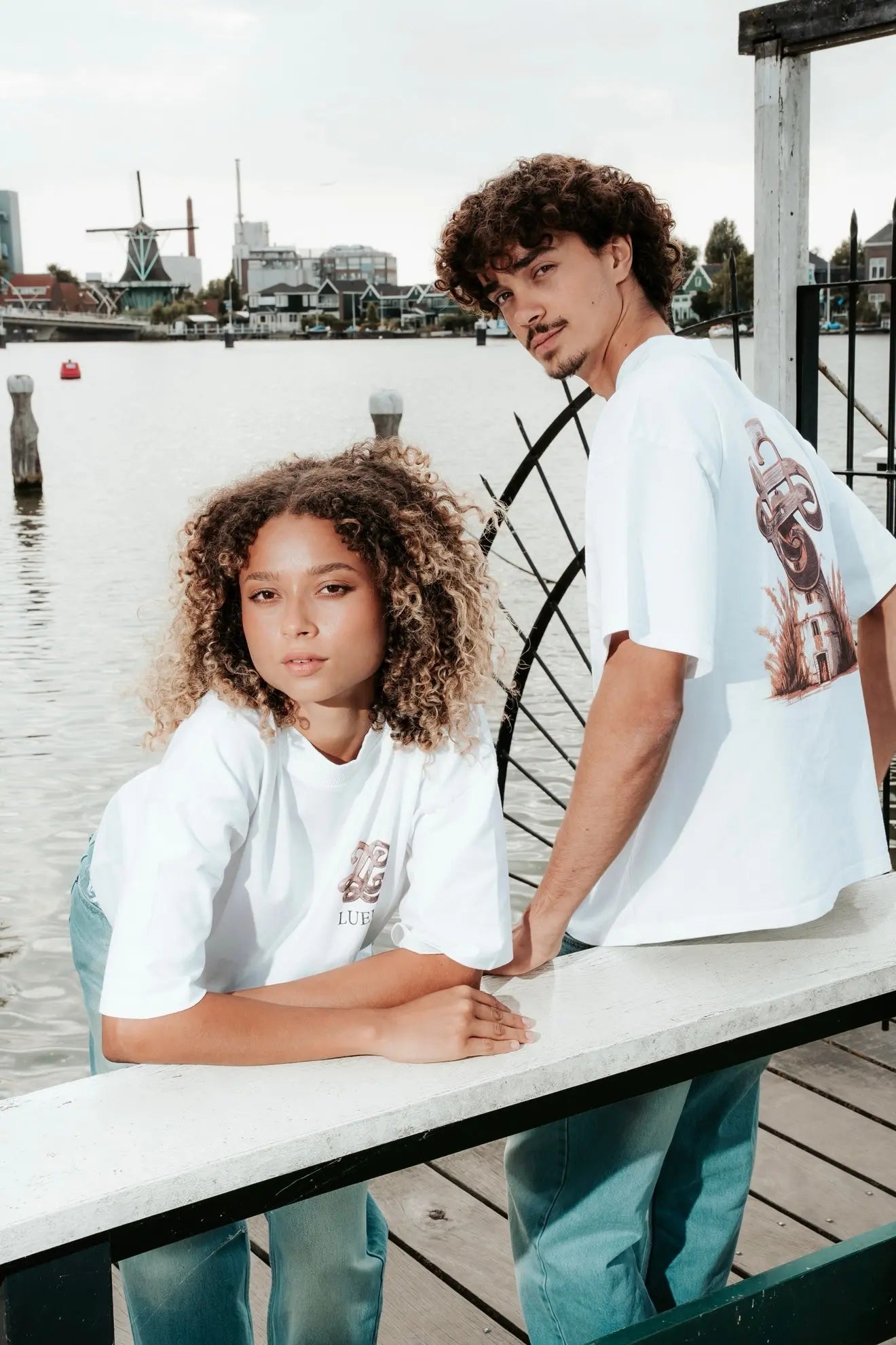 Windmill t-shirt Lueur Clothing