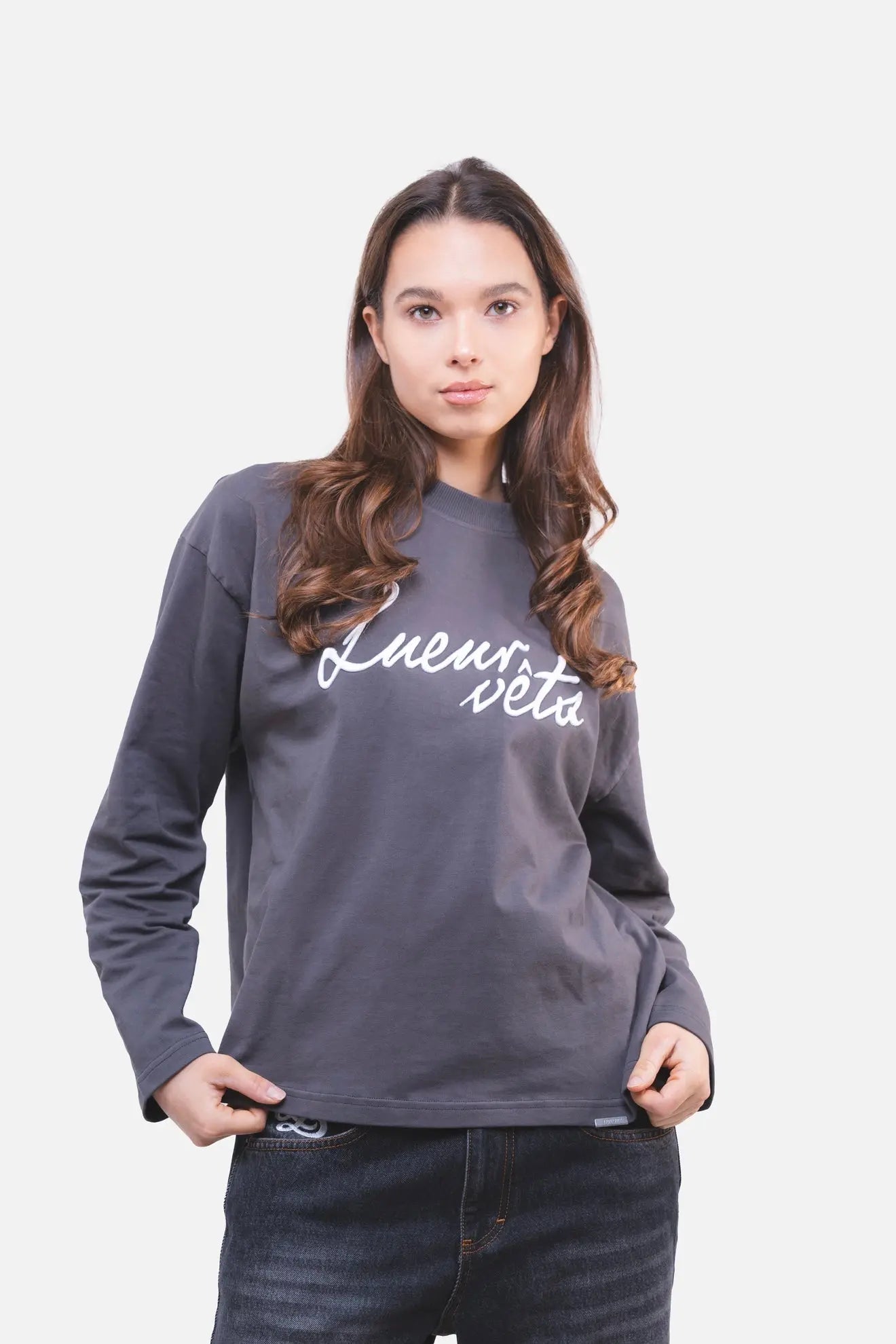 LUEURVETS long sleeve Lueur Clothing